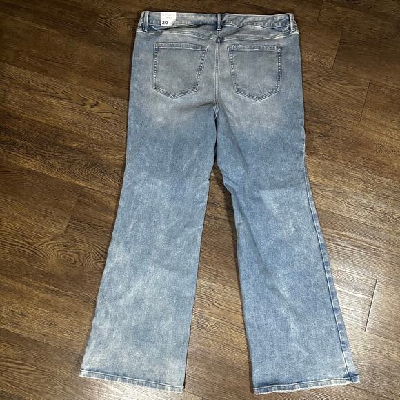 NWT LANE BRYANT Signature Fit Boot Cut MidRise Jeans sz 20 - Picture 7 of 9